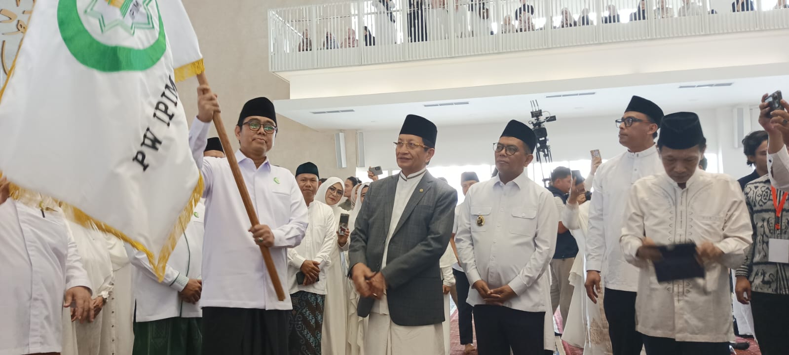 Maestro Muhasabah & Imam Digital: Ikhtiar Menuntun Jiwa di Ruang Riuh